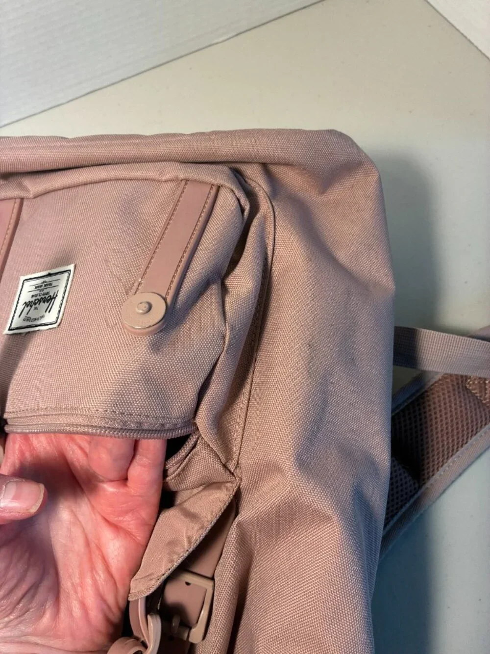 Herschel Supply Company dusty pink